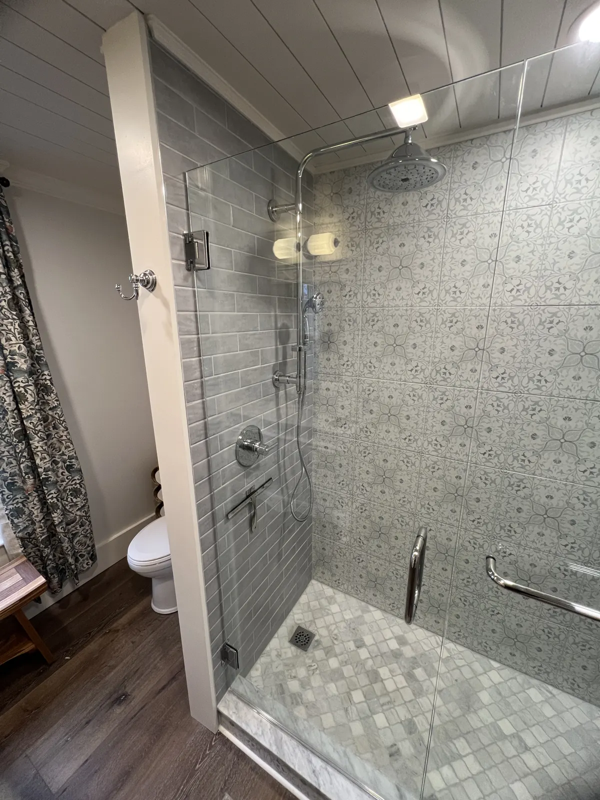 Patterned-tile walk-in shower